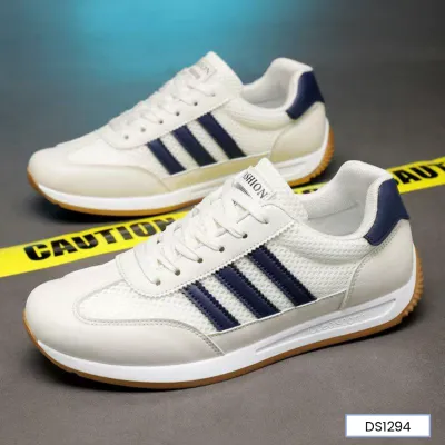 Horizon Walker Outdoor Shoes